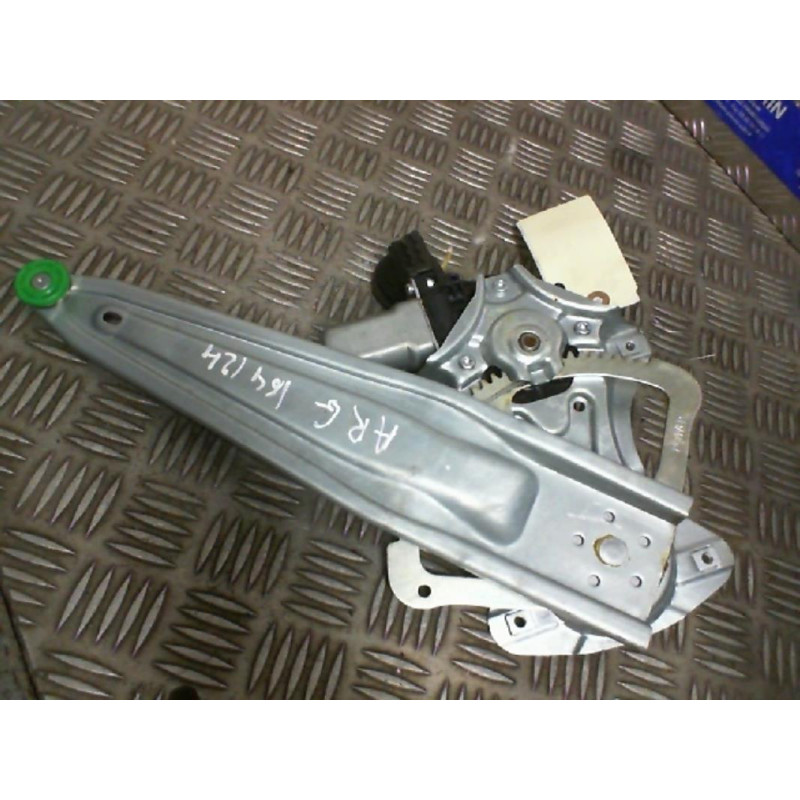 Leve vitre electrique arriere gauche TOYOTA AURIS 2 Photo n°2