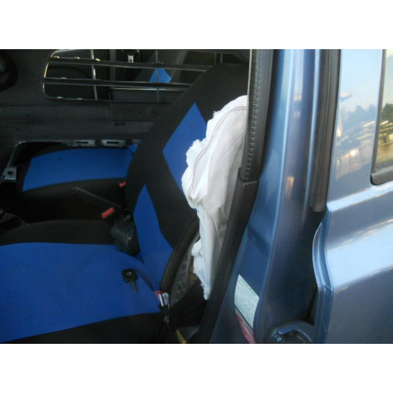 Trappe d'essence NISSAN MICRA 3 Photo n°9