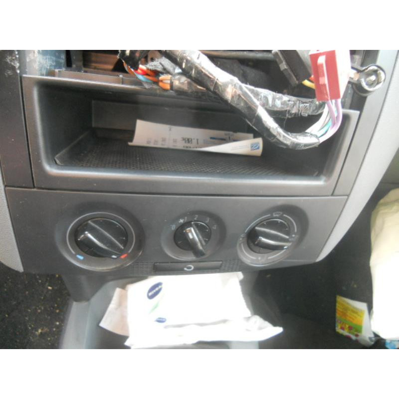 Trappe d'essence SKODA FABIA 1 Photo n°9