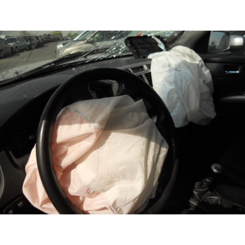 Serrure avant droit KIA SPORTAGE 2 Photo n°9