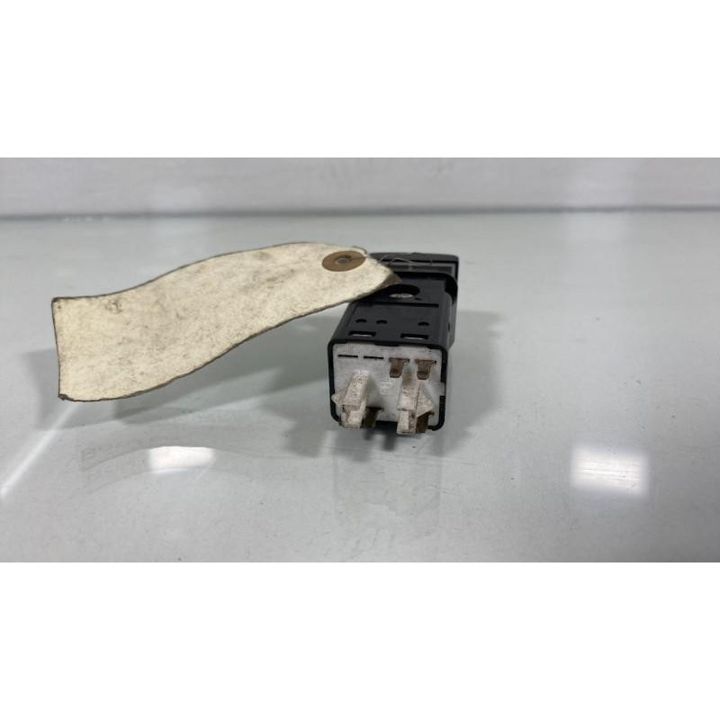 Commande anti brouillard arriere SAAB 9.5 1 Photo n°3