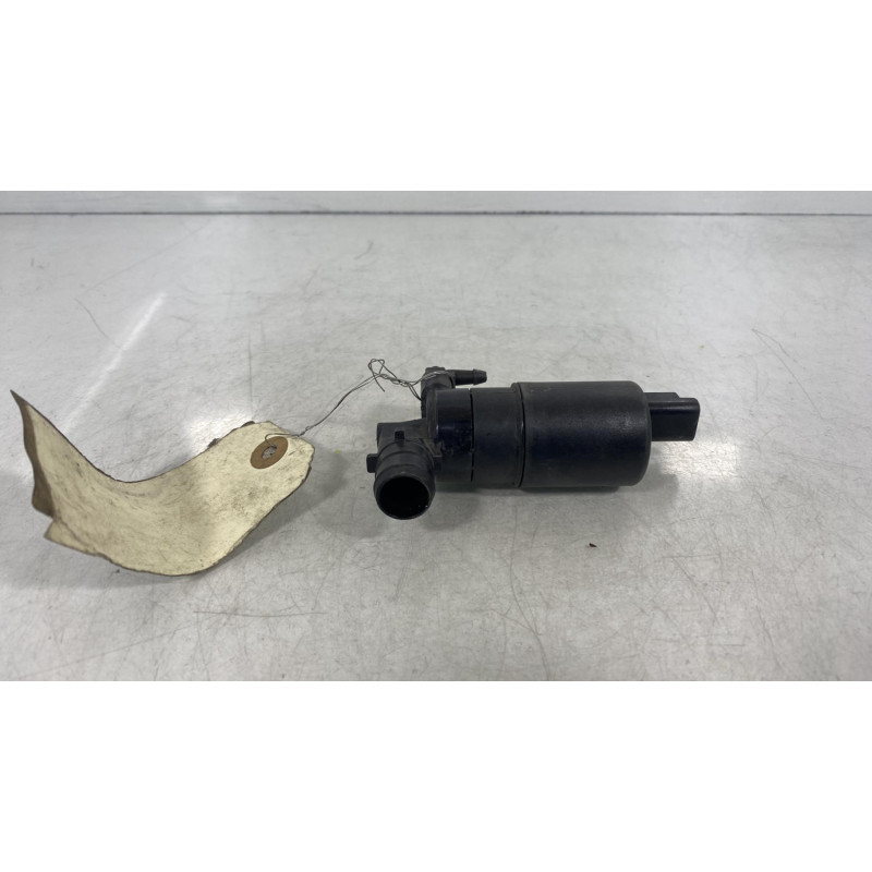 Pompe lave glace avant TOYOTA AYGO 1 Photo n°2
