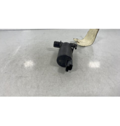 Pompe lave glace avant TOYOTA AYGO 1