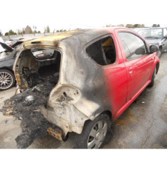Pompe lave glace avant TOYOTA AYGO 1