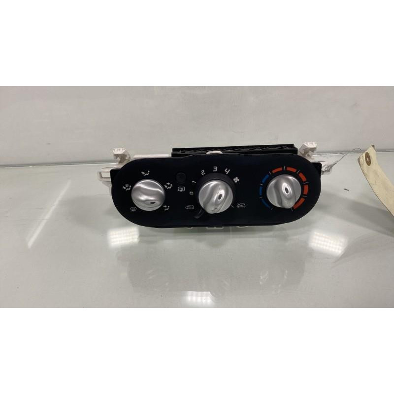 Commande chauffage RENAULT TWINGO 2 Photo n°1