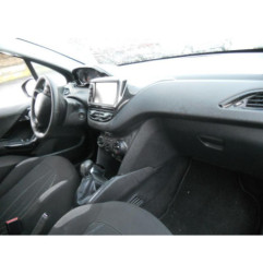 Poignee interieur avant droit PEUGEOT 208 1