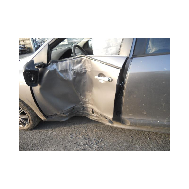 Bouton de warning RENAULT MEGANE 3 Photo n°9