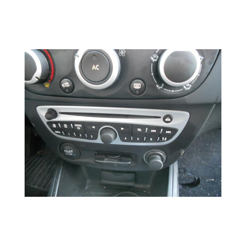 Bouton de warning RENAULT MEGANE 3 Photo n°13