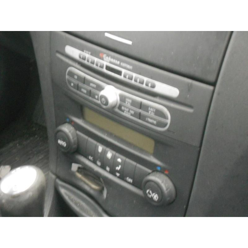 Ecran GPS RENAULT LAGUNA 2 Photo n°9