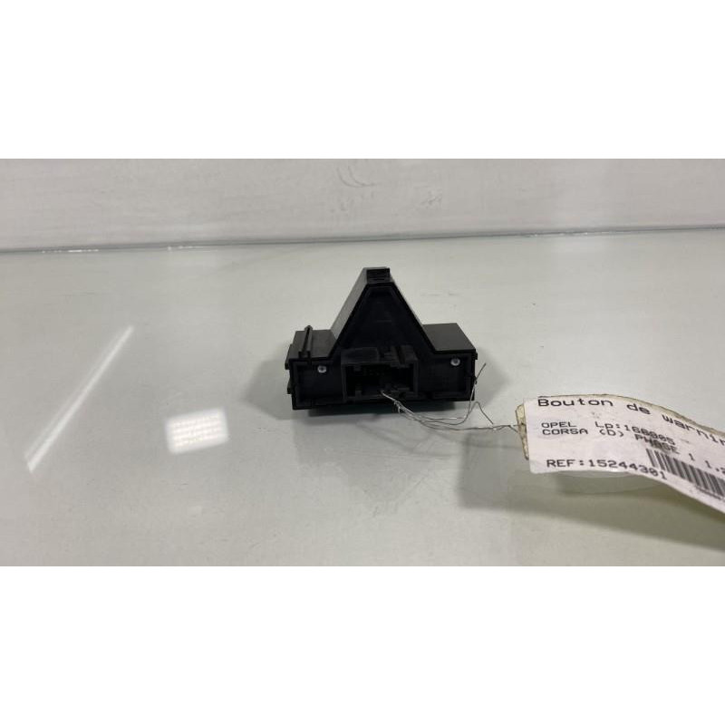 Bouton de warning OPEL CORSA D Photo n°3