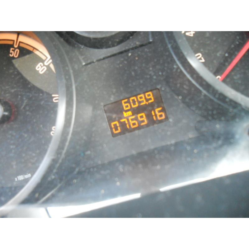 Bouton de warning OPEL CORSA D Photo n°11