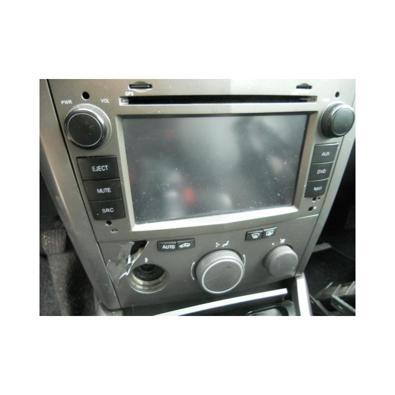 Boite a gants OPEL ASTRA H Photo n°9