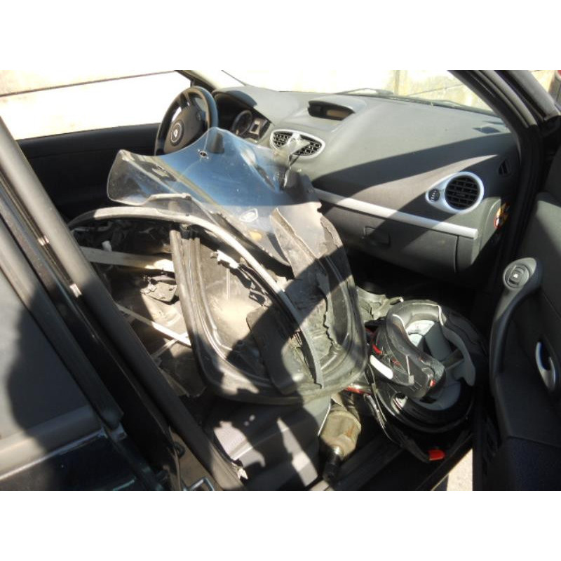 Leve vitre mecanique arriere gauche RENAULT CLIO 3 Photo n°7