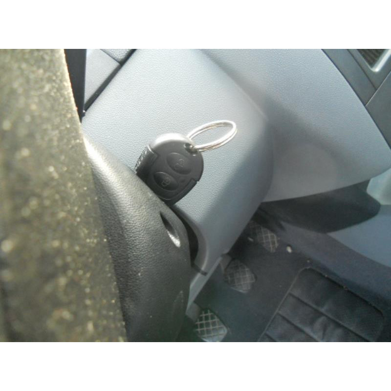 Bras essuie glace avant droit SKODA FABIA 1 Photo n°9