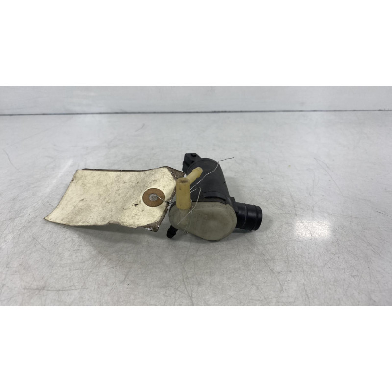 Pompe lave glace avant MAZDA 2 1 Photo n°3