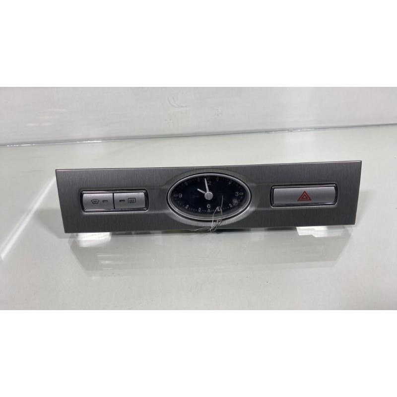 Bouton de warning FORD MONDEO 2 Photo n°1