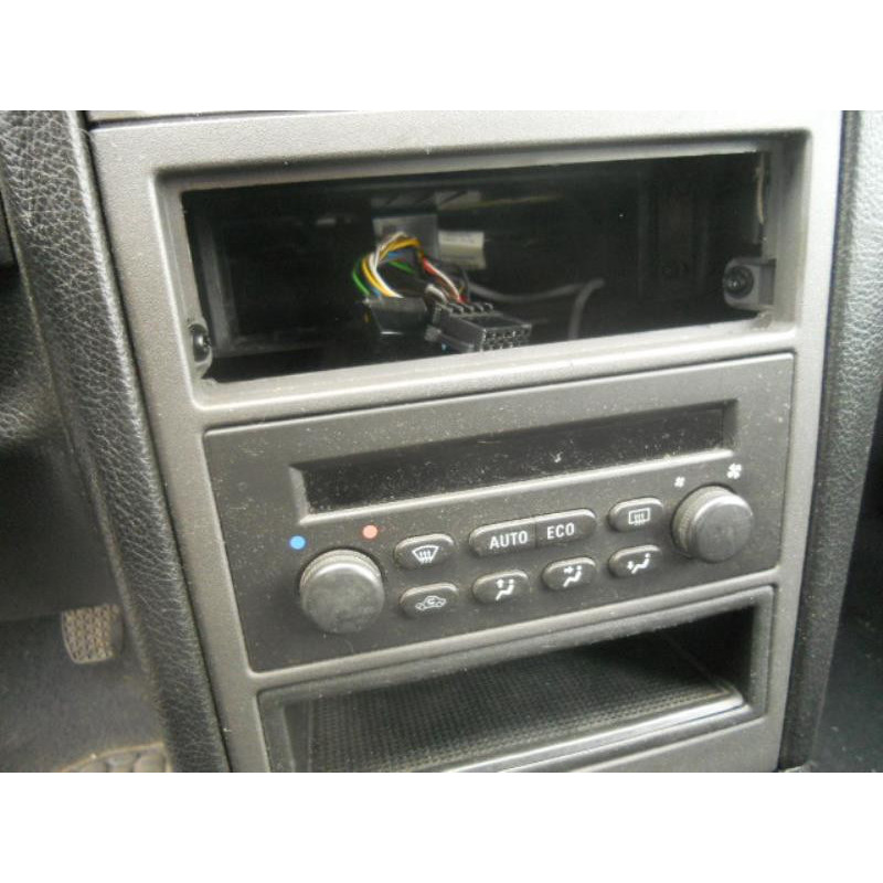 Trappe d'essence OPEL ASTRA G Photo n°9