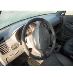 Porte avant gauche HYUNDAI ACCENT 1