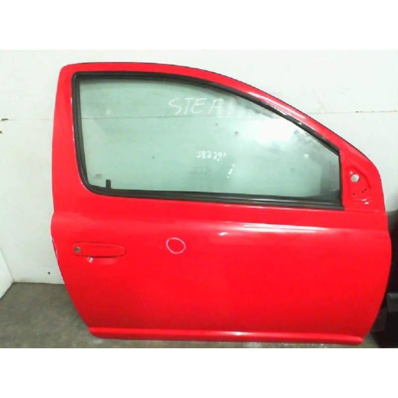 Porte avant droit TOYOTA YARIS 1 Photo n°1