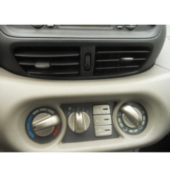 Bouton de warning NISSAN ALMERA TINO