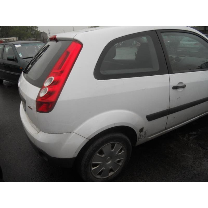 Feu arriere principal droit (feux) FORD FIESTA 5 Photo n°7