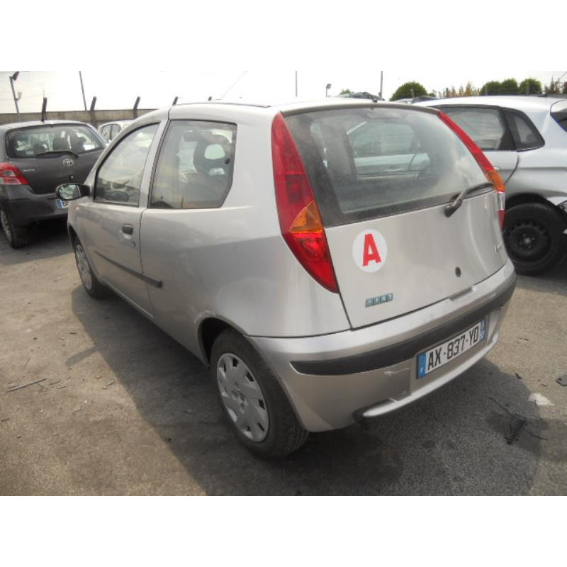 Retroviseur gauche FIAT PUNTO 2 Photo n°8