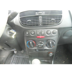 Retroviseur gauche FIAT PUNTO 2