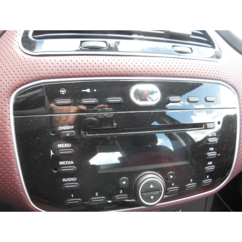 Autoradio d'origine FIAT PUNTO EVO 3 Photo n°11