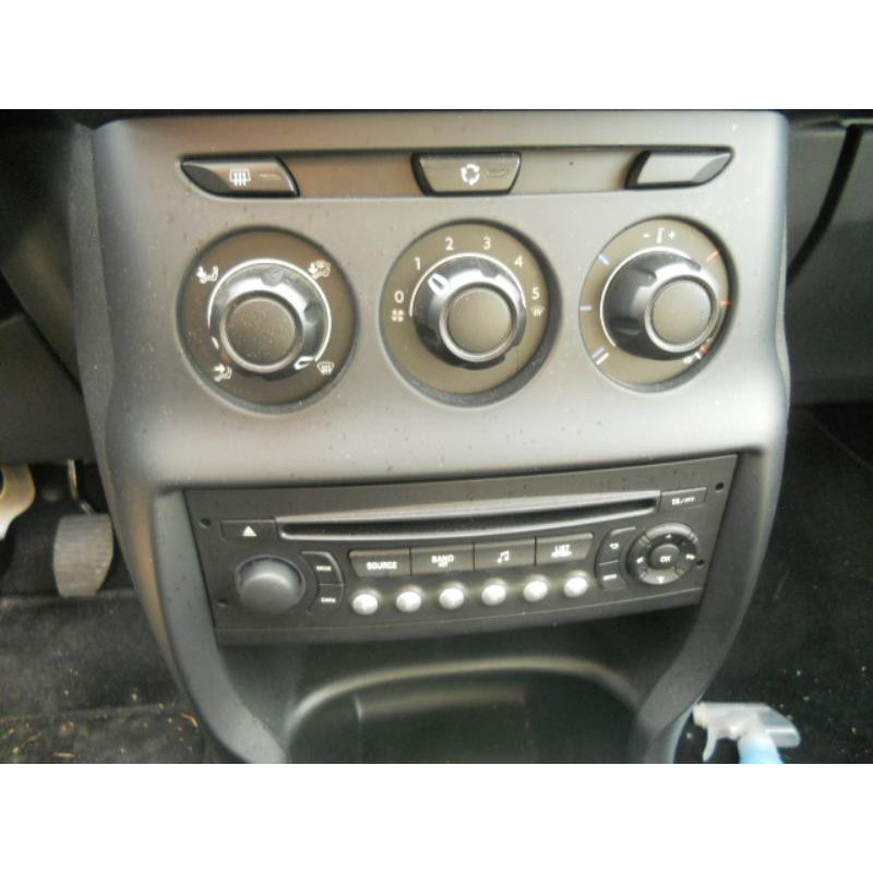 Amortisseur avant droit CITROEN C3 2 Photo n°11