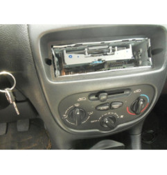Bras essuie glace avant droit PEUGEOT 206