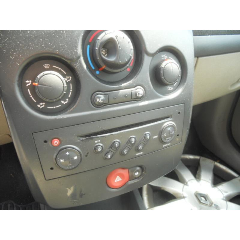 Maitre cylindre (freinage) RENAULT CLIO 3 Photo n°7