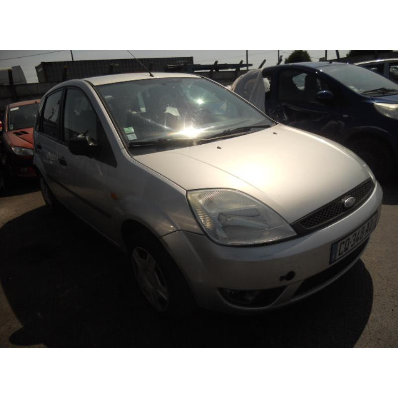 Maitre cylindre (freinage) FORD FIESTA 5 Photo n°2