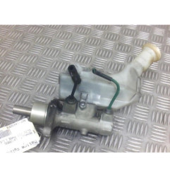 Maitre cylindre (freinage) RENAULT CLIO 3 Photo n°1