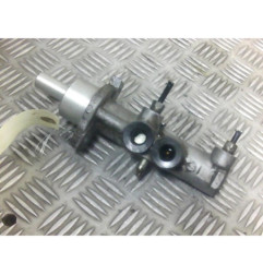 Maitre cylindre (freinage) CITROEN C2 Photo n°1