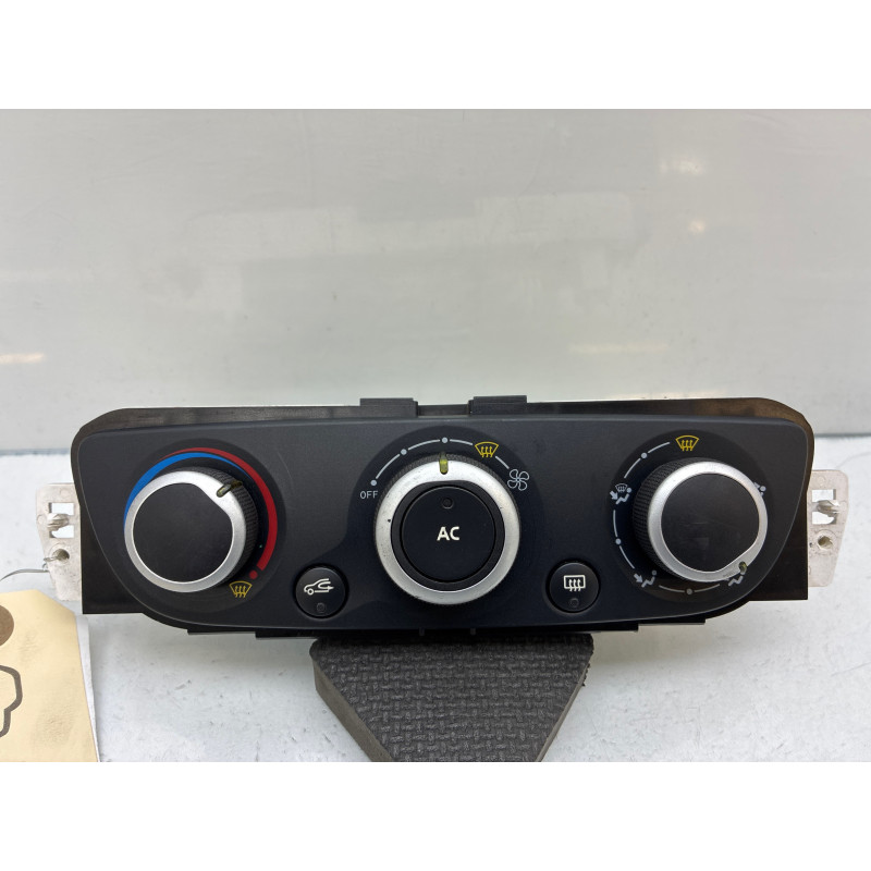 Commande chauffage RENAULT MEGANE 3 Photo n°1