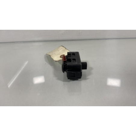 Bouton de warning RENAULT CLIO 3