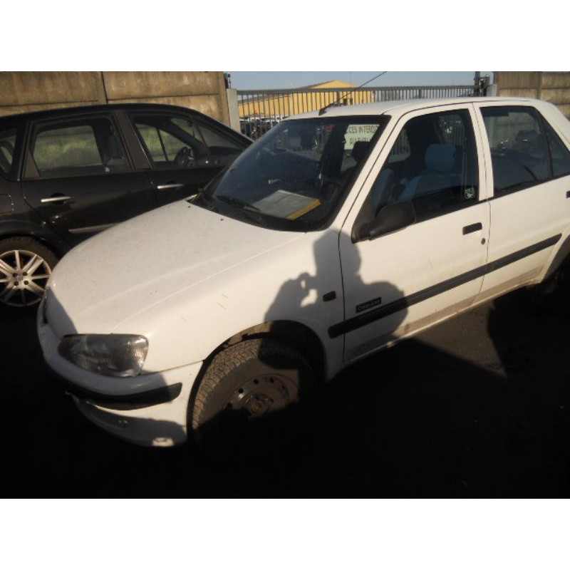 Bras essuie glace avant droit PEUGEOT 106 Photo n°1