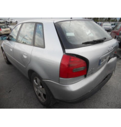 Retroviseur droit AUDI A3 1