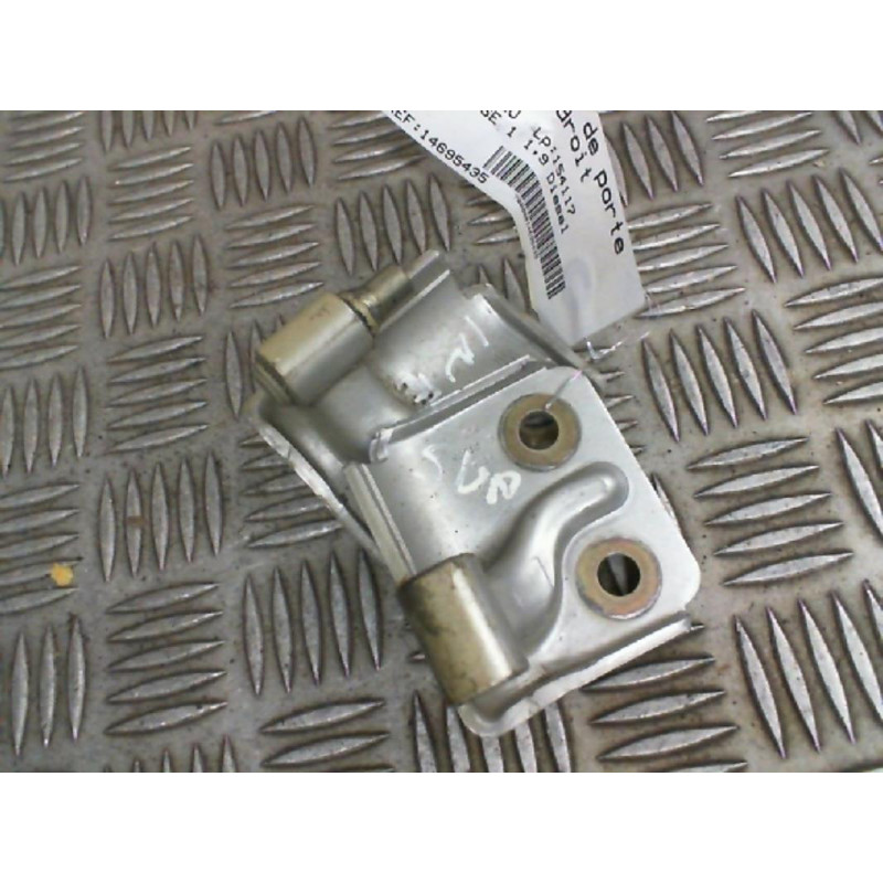 Charniere de porte arriere droit ALFA ROMEO 156 Photo n°1