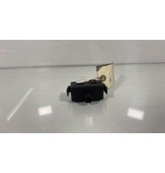 Bouton de warning RENAULT CLIO 3