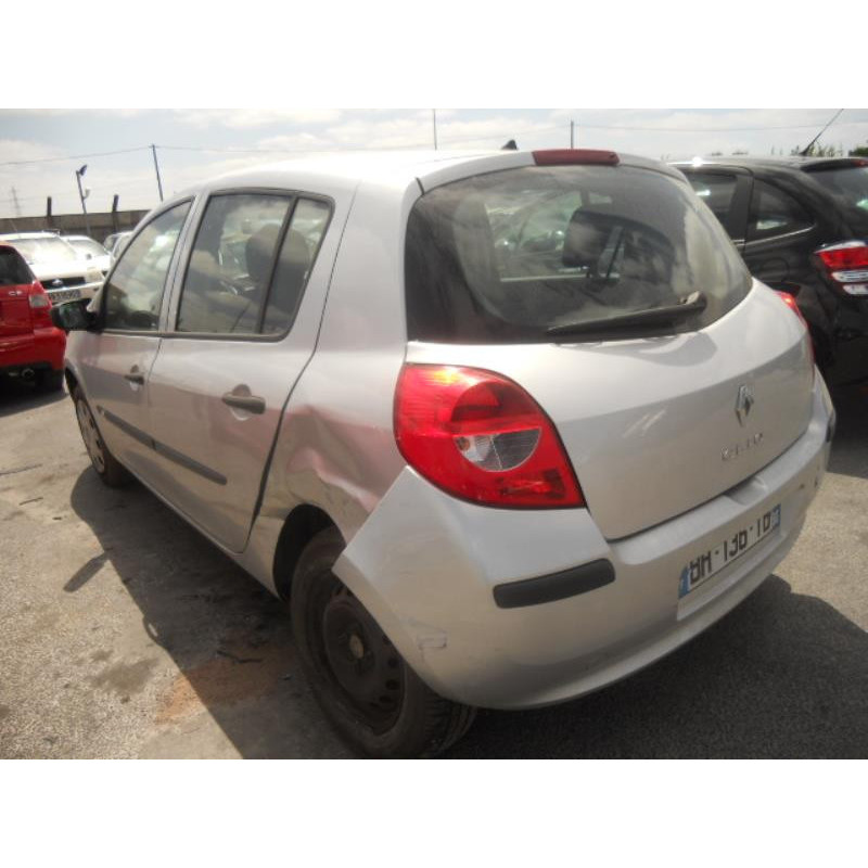 Bouton de warning RENAULT CLIO 3 Photo n°7