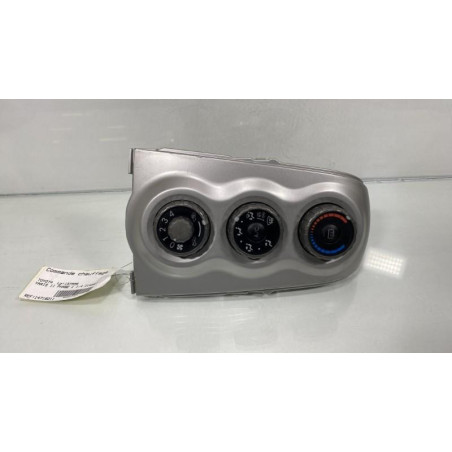 Commande chauffage TOYOTA YARIS 2 Photo n°1