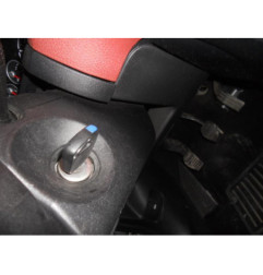 Bouton de warning FORD FIESTA 5