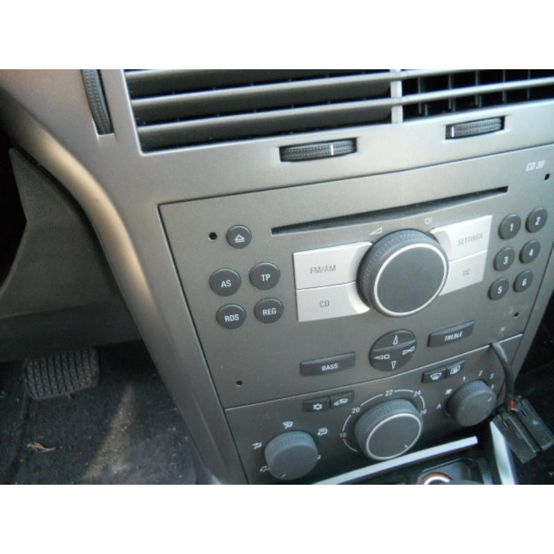 Commande chauffage OPEL ASTRA H Photo n°10