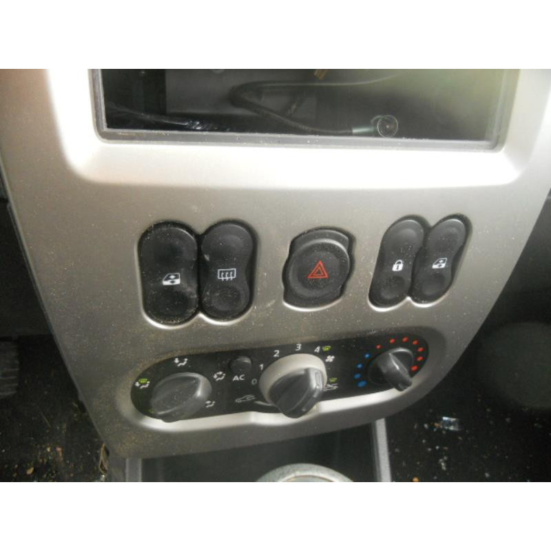 Mastervac DACIA SANDERO 1 Photo n°8