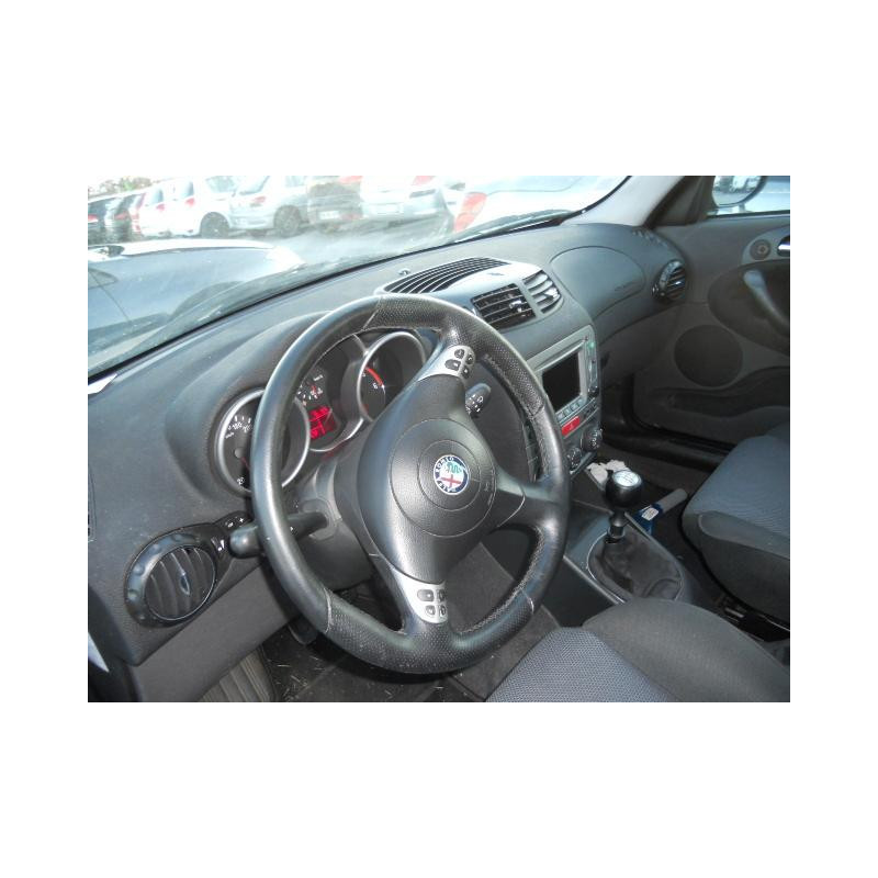 Serrure avant droit ALFA ROMEO 147 Photo n°9