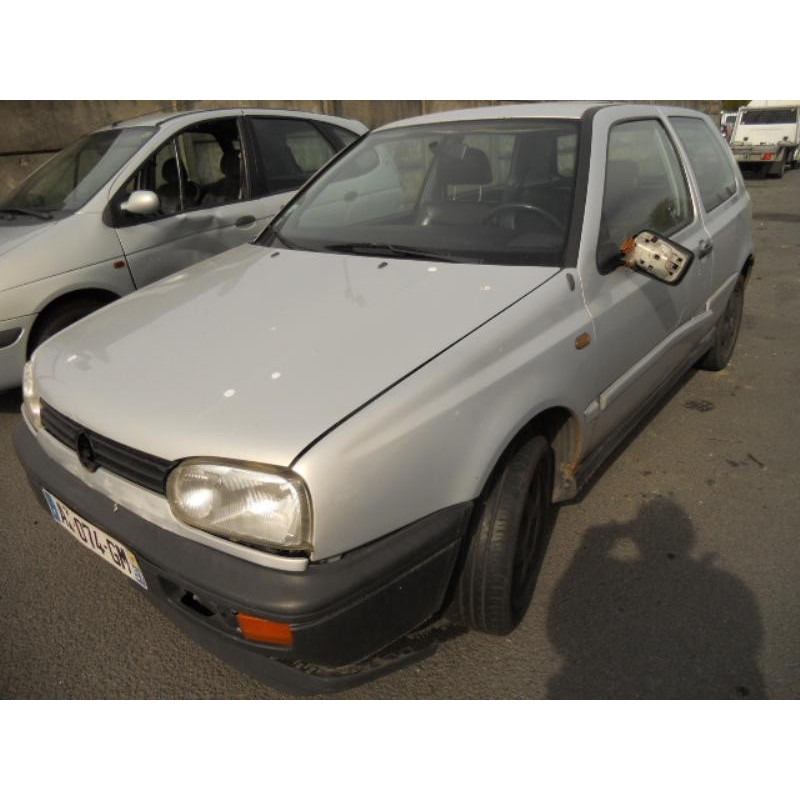 Bras essuie glace avant gauche VOLKSWAGEN GOLF 3 Photo n°1
