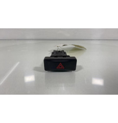 Bouton de warning NISSAN X-TRAIL 2 Photo n°1