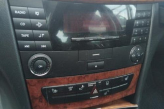 Vitre arriere gauche MERCEDES CLASSE E 211