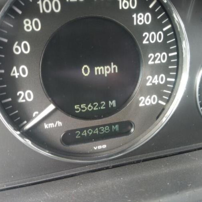 Vitre arriere gauche MERCEDES CLASSE E 211 Photo n°14